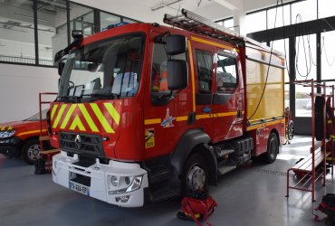 VISITE PAR LES ENFANTS DES ÉCOLES DE LA CASERNE DES POMPIERS